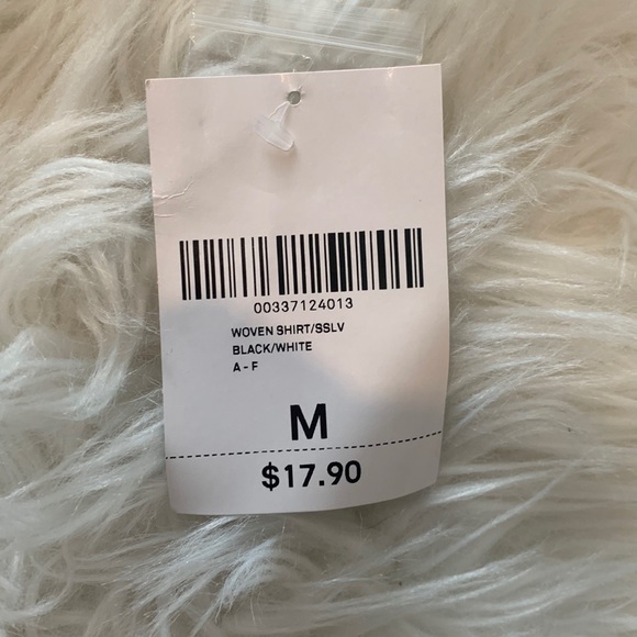 Woven Checkered Print Shirt - Picture 3 of 3